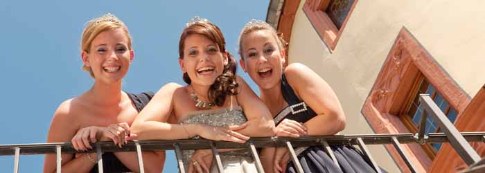weink�nigin deer Weinstadt Zell Mosel
